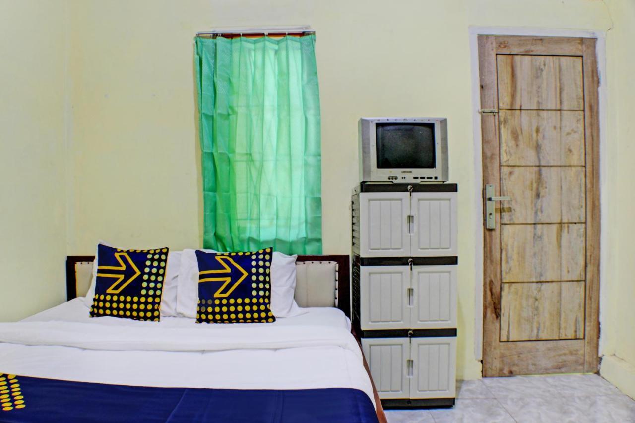 Spot On 93089 Homestay Kamar Hijau Syariah บันดาร์ ลัมปุง ภายนอก รูปภาพ